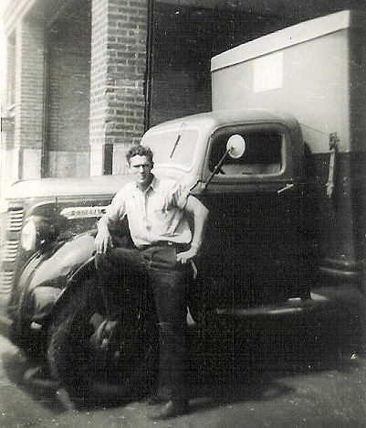 1947 Richard N Young Truck driver Morgan Laundry Service